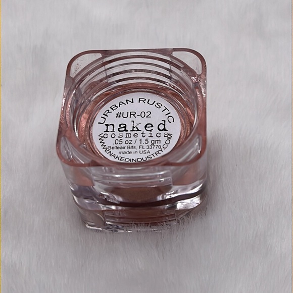 3/$12 Naked Cosmetics Loose Pigment in Urban Rustic 02 (UR-02) - Picture 3 of 3